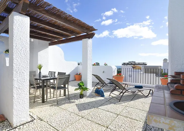 Wintowinrentals Townhouse, Roof Terraze & Pool